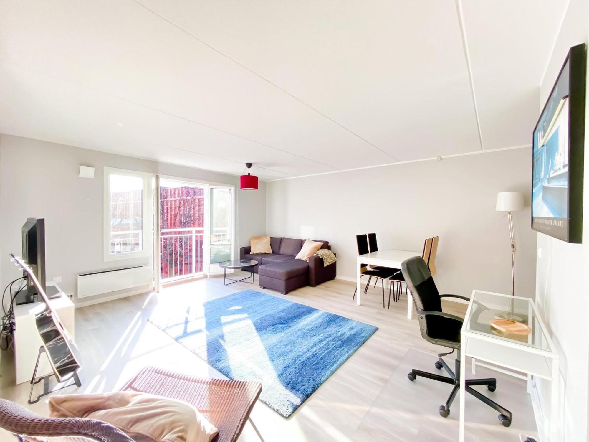 Refurbished And Spacious 1 Bedroom