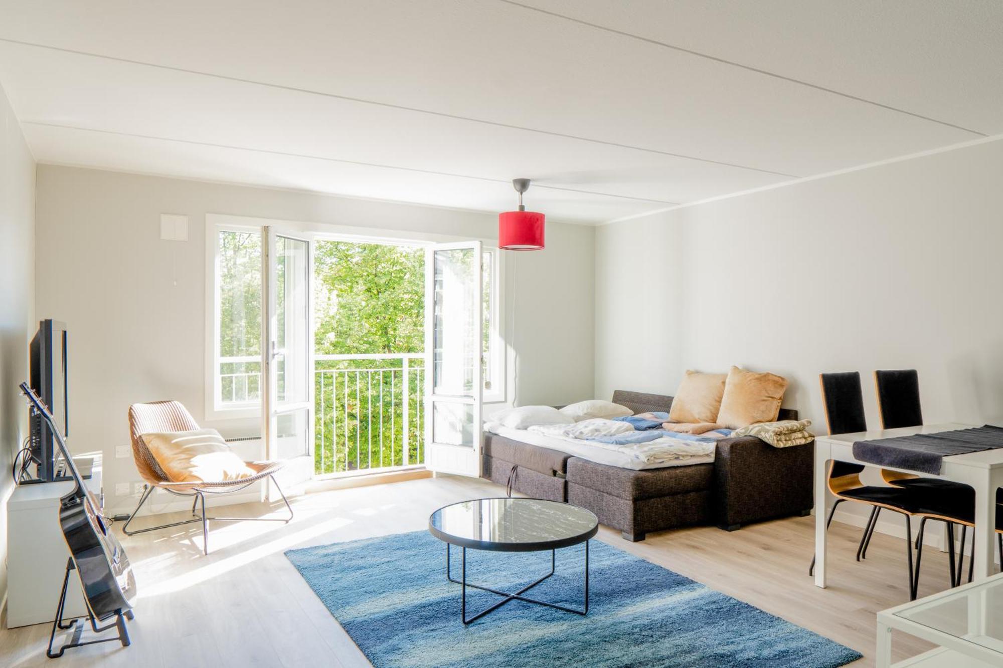 Lägenhet Refurbished And Spacious 1 Bedroom *